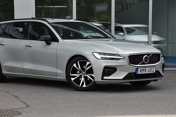 Volvo V60 3 of 5