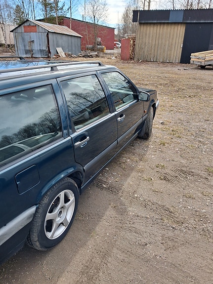 Volvo 850 3 of 5