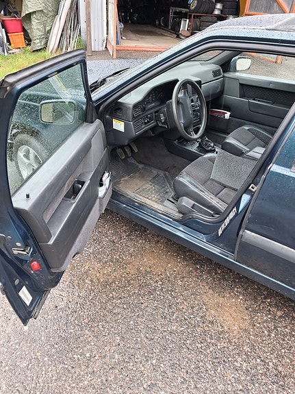 Volvo 850 4 of 5