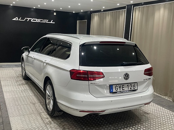 Volkswagen Passat 4 of 5