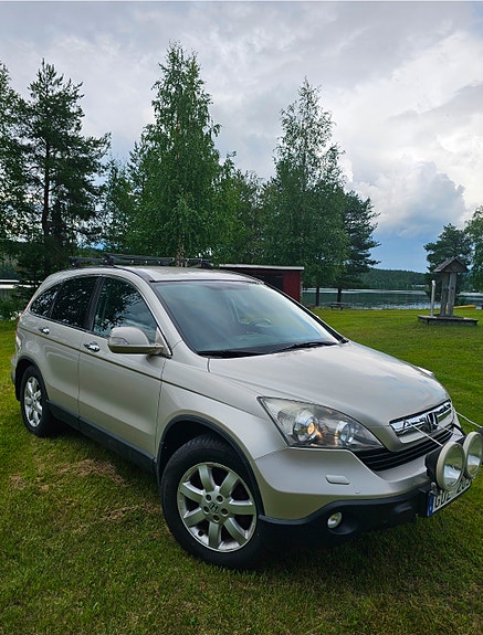 Honda CR-V 2 of 5