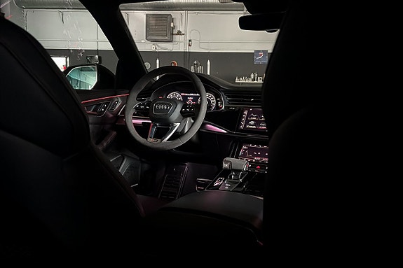 Audi Q8 21 of 25