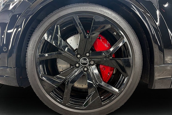 Audi Q8 9 of 25