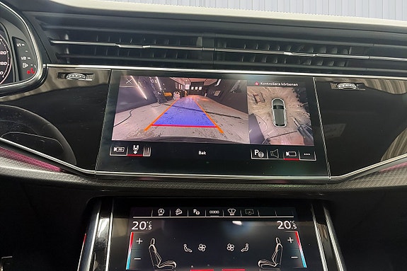 Audi Q8 12 of 25