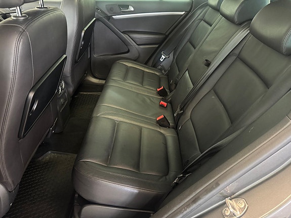 Volkswagen Tiguan 10 of 17