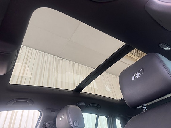 Volkswagen Tiguan 16 of 17