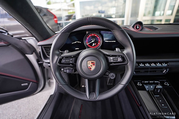 Porsche 911 10 of 30