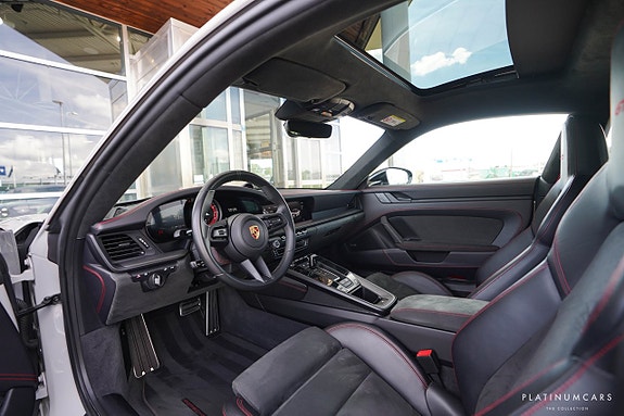 Porsche 911 7 of 30