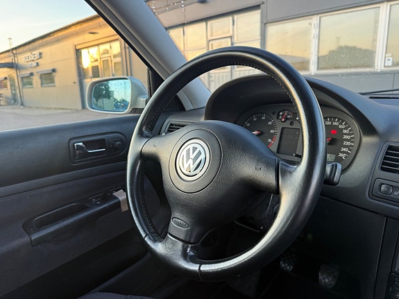 Volkswagen Bora 16 of 19