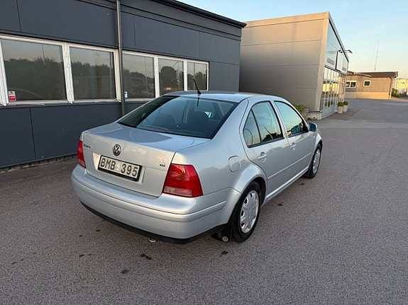 Volkswagen Bora 6 of 19