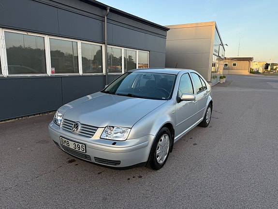 Volkswagen Bora 7 of 19