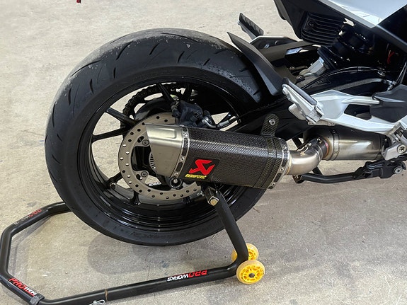 BMW Motorrad F 900 R Akrapovic 0kr insats räntekampanj 5 of 13