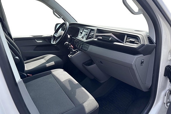 Volkswagen Transporter 9 of 11