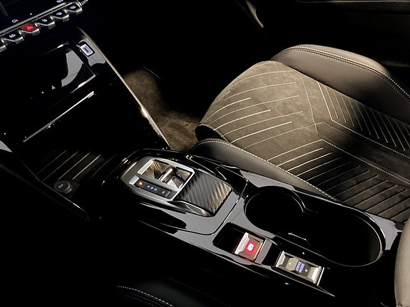 Peugeot 2008 10 of 15