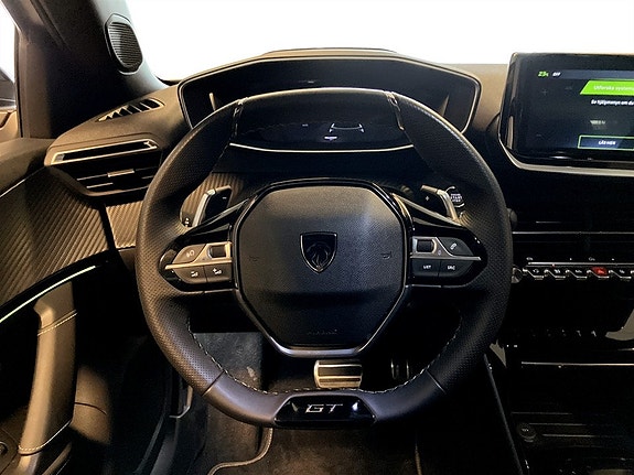Peugeot 2008 7 of 15