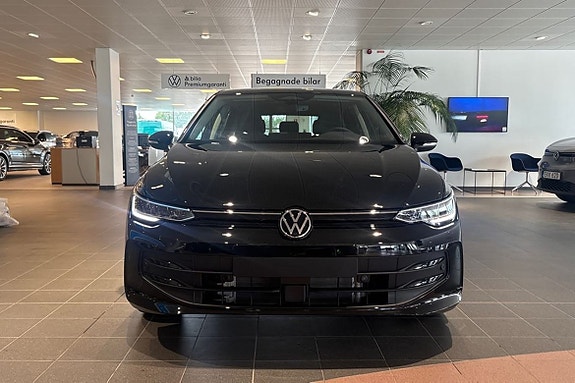 Volkswagen Golf I 18 of 26