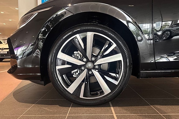 Volkswagen Golf I 2 of 26