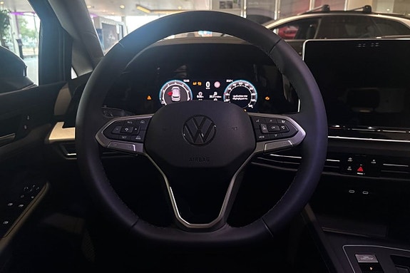 Volkswagen Golf I 22 of 26