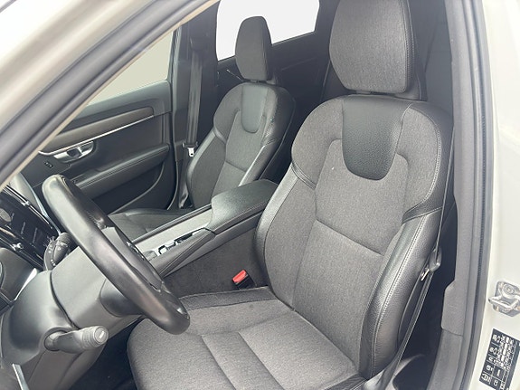 Volvo V90 Cross Country 10 of 22
