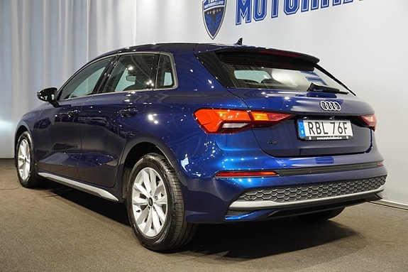 Audi A3 4 of 11