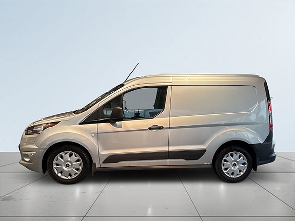 Ford Transit Connect 4 of 5