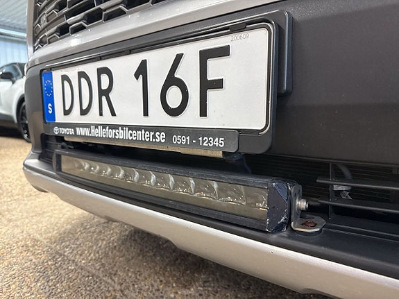 Toyota RAV4 28 of 29
