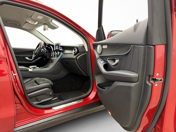 Mercedes-Benz GLC250 d 29 of 30