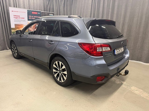 Subaru Outback 3 of 5