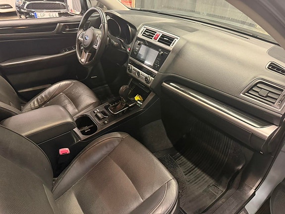 Subaru Outback 6 of 14