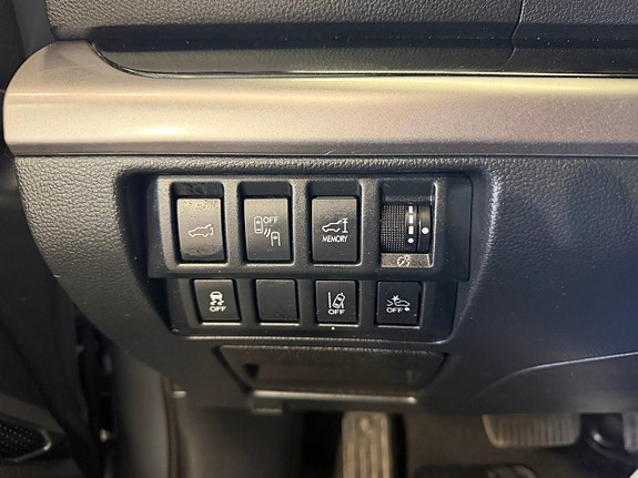 Subaru Outback 12 of 14