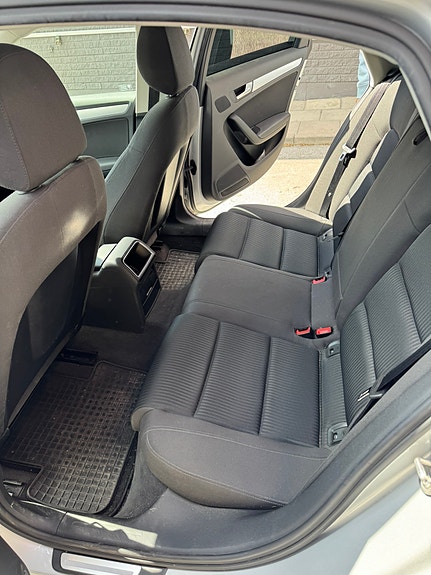 Audi A4 11 of 12