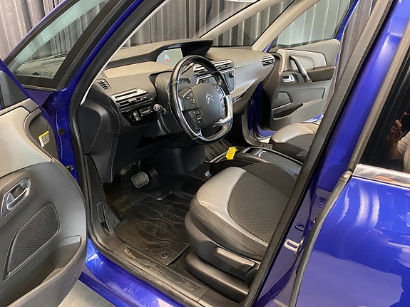Citroen C4 Picasso 29 of 30