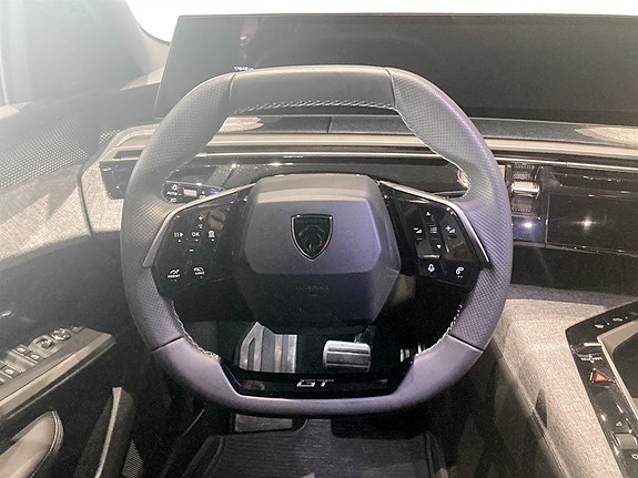Peugeot 5008 8 of 19