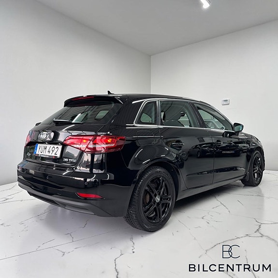 Audi A3 4 of 5
