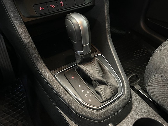 Volkswagen Caddy Maxi 13 of 19