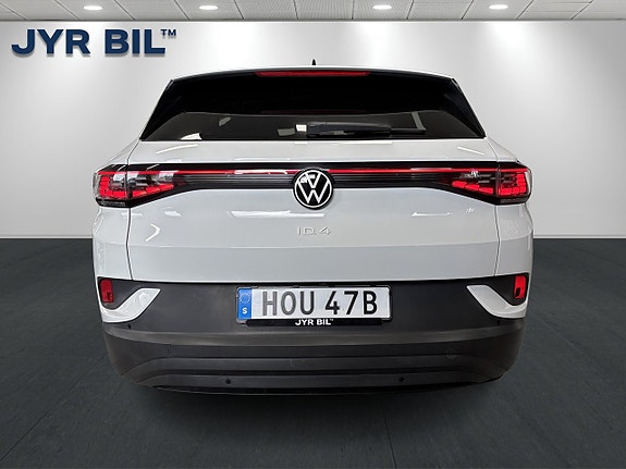 Volkswagen ID.4 4 of 5