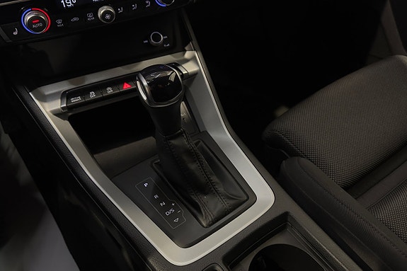 Audi Q3 19 of 23