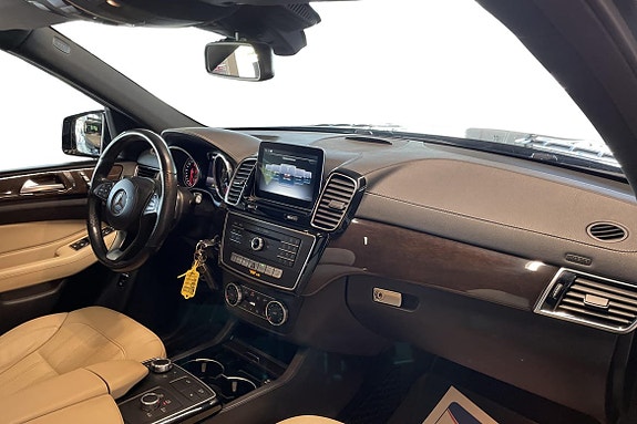 Mercedes-Benz GLS350 d 9 of 25