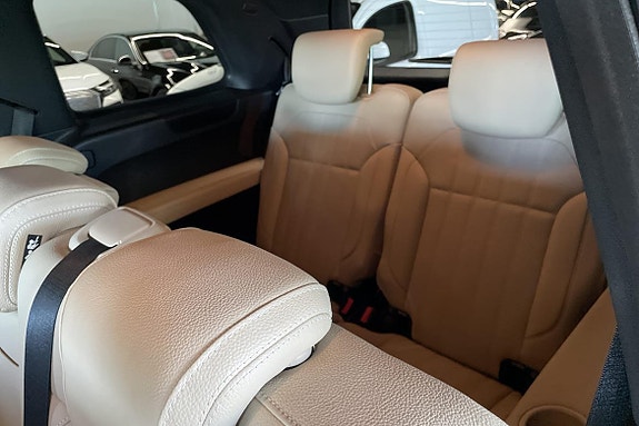 Mercedes-Benz GLS350 d 11 of 25