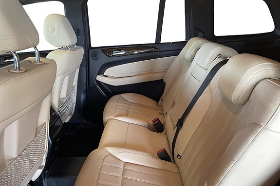 Mercedes-Benz GLS350 d 10 of 25