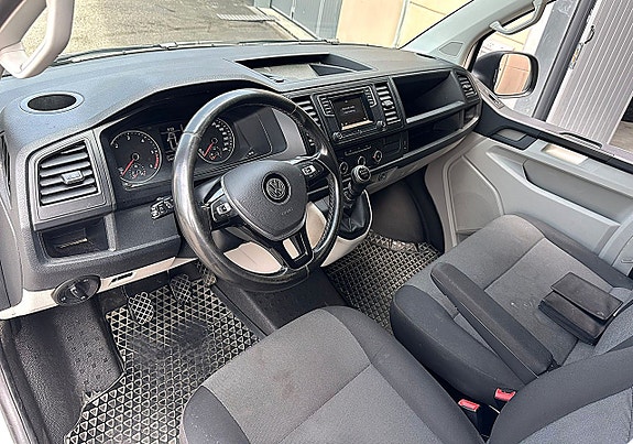 Volkswagen Transporter 5 of 5