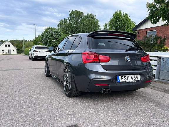 BMW 120d 3 of 5
