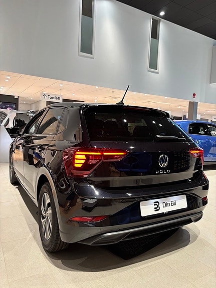 Volkswagen Polo 5 of 9