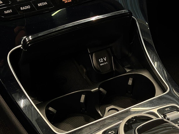 Mercedes-Benz C63 30 of 30