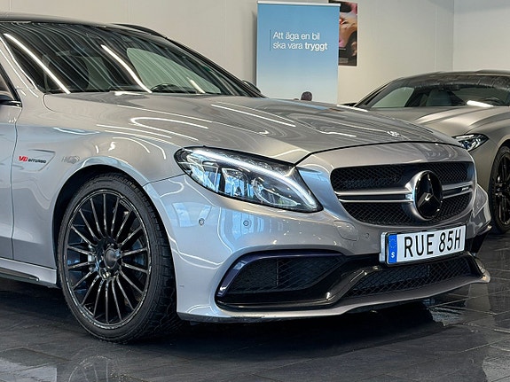 Mercedes-Benz C63 5 of 5