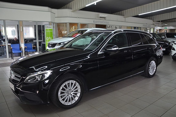 Mercedes-Benz C220 d 16 of 16