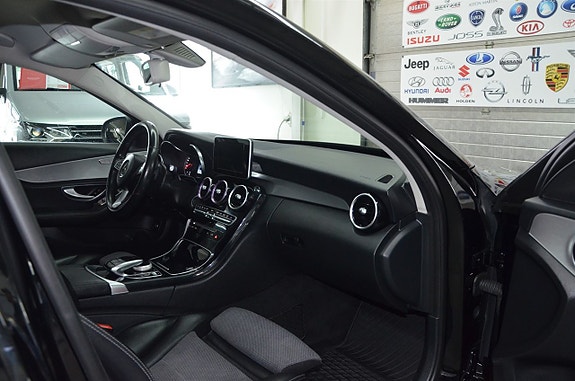 Mercedes-Benz C220 d 6 of 16