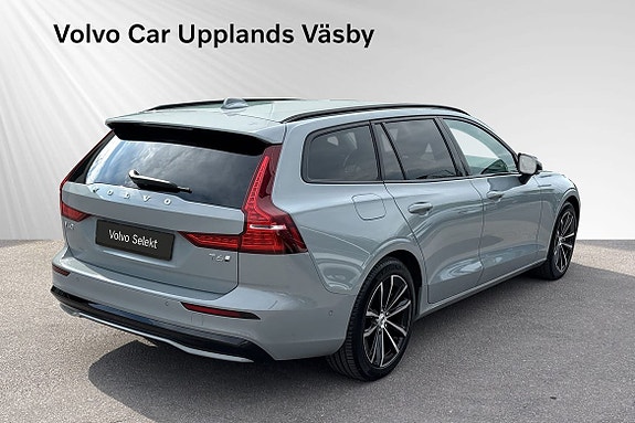 Volvo V60 5 of 14
