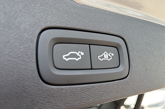 Volvo V60 13 of 14