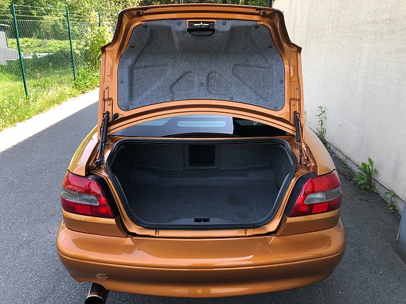 Volvo C70 10 of 13